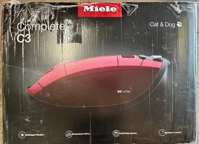 Miele Complete C3 SGEE0 Cat & Dog PowerLine Canister Vacuum Cleaner - Image 1 of 4