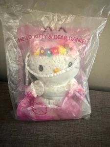 Hello Kitty Mc Donalds Sweetheart Wedding Bride Plush - Picture 1 of 7