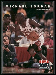 1992 SkyBox USA #39 Michael Jordan - Picture 1 of 2