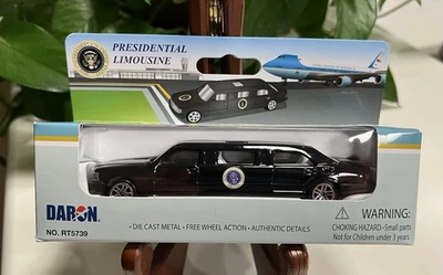 Presidential Limousine 1/64 Scale Die Cast Daron No.RT5739 NIB Great+++ - Image 1 of 4