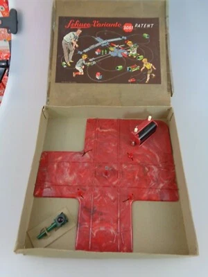 Schuco Varianto 3051 Ampelkreuzung in OVP (5907) - Bild 1 von 4