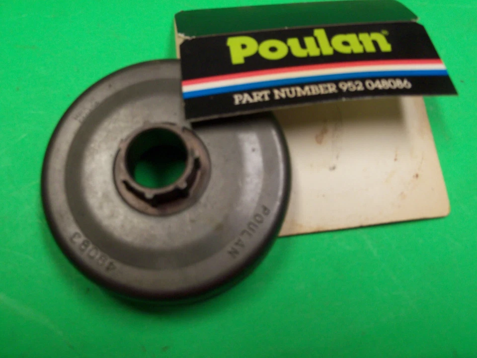 NEW Poulan OEM FACTORY SPROCKET FITS 2800 / 3300 NO RIM 952-048086 SP19 - Image 1 of 1