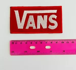 Aufbügeln Patch klassische Skateboards rot und weiß von der Wand - Bild 1 von 3