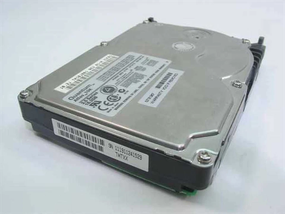 Quantum 18.2J 18.2GB 3.5" SCSI Hard Drive with 80-Pin Hot Swap Connector - Image 1 of 3