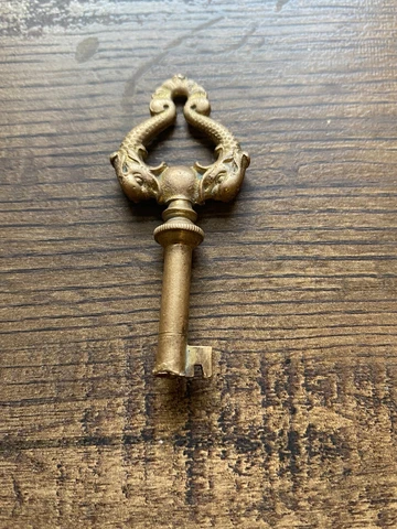 Antique Ornate Brass Double Dolphin Koi Fish Hollow Barrel Skeleton Key Vintage Cover