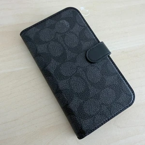Coach Folio Wallet Phone Case iPhone 15 Pro Charcoal Signature Canvas Black - Foto 1 di 7