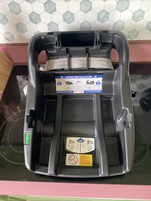 Baby Trend Expedition® DLX Jogger Travel System with EZ-Lift™ Base “ - Image 1 of 4