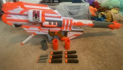 NERF x Bungie Destiny Gjallarhorn Blaster Hasbro Exclusivo - Usado Foto 1 de 4