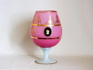 Rose Pink EMPOLI Opaline Oversized Brandy Glass with Cameo Italian 1970s Vintage - Picture 1 of 13