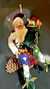 Santa Elf Posable Figurine Christmas Traditional Woodland 12" Pine cone - Picture 1 of 7