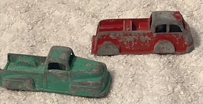 TootsieToy 1949 Red American LA Pumper Fire Truck +Vintag  Farm Pickup Truck toy - Image 1 of 4