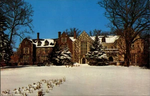 Des Moines,IA Salisbury House Polk County Iowa Postcard - Picture 1 of 2