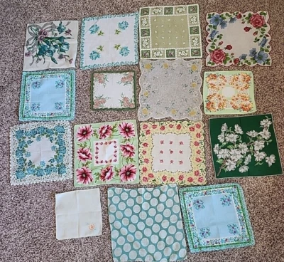 Lot of 15 Vtg Green Hankies Flowers Floral Handkercheifs/Hankies - Image 1 of 4