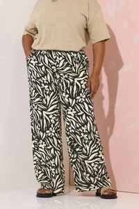 Yours Curve Women's Plus Size Elasticated Wide Leg Trousers - Picture 1 of 8