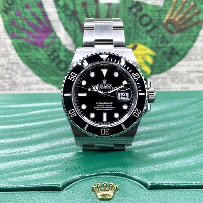 Rolex Submariner 126610LN Completo Plata Oyster 41mm Bisel Negro Garantía Foto 1 de 4