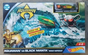 Hot Wheels DC Aquaman vs Black Manta Wave Wipeout Justice League Superheroes - Picture 1 of 2