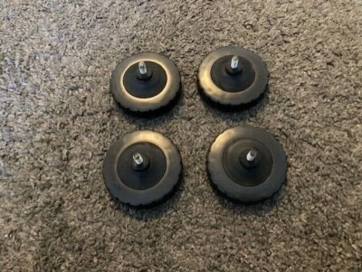 UN PIE PARA UNA CUBIERTA NUMARK X2 | PIE TOCADISCOS NUMARK X2 DJ Foto 1 de 2