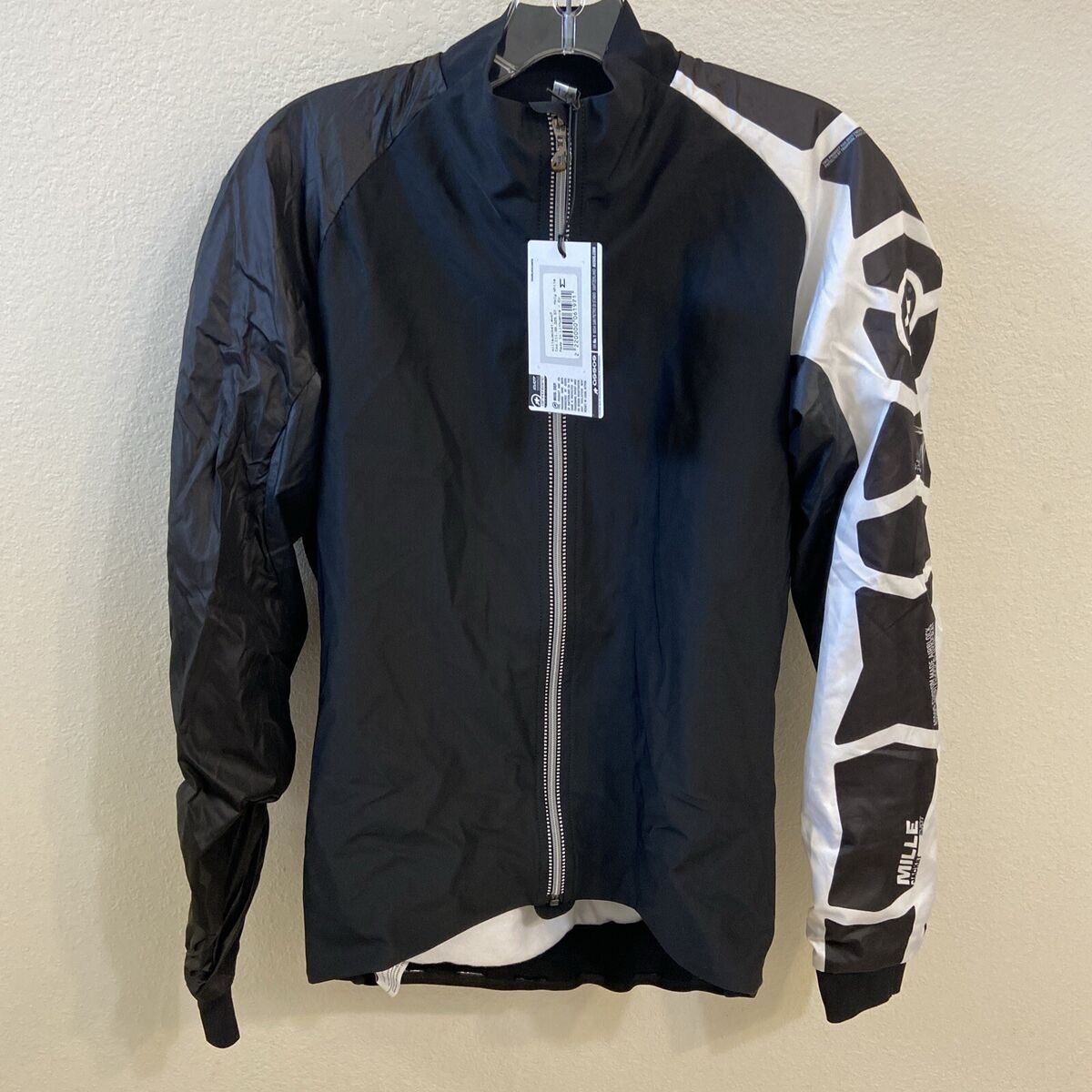 ASSOS Cycling Jackets for sale | eBay ASSOS Cycling Jackets for sale | eBay