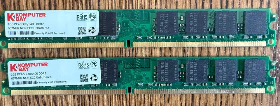 2 Komputer Bay 1GB DDR Desktop RAM Memory (2 GB total) PC2-5300 - Low Profile - Image 1 of 1
