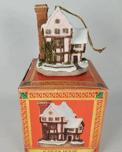 New In Box Vintage DAVID WINTER COTTAGES  “SUFFOLK HOUSE” Christmas Ornament - Picture 1 of 5