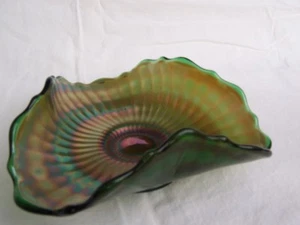 Fenton glass co. green bowl 7" tricorn dish in a rare green glass - Picture 1 of 3