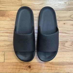 Victoria's Secret Pink Logo Pillow Slides, Size Large 9/10 Black Used Once - Picture 1 of 3