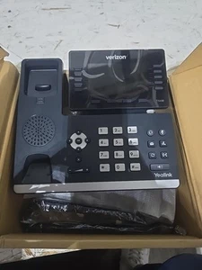 Yealink SIP-T54W 16 Lines Prime Business IP Phone with Built in Bluetooth - Picture 1 of 7