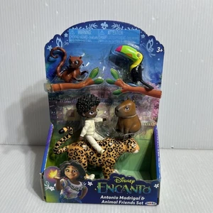 Disney ENCANTO ANTONIO MADRIGAL Y AMIGOS ANIMALES Mini Figuras Juguete Juego - Imagen 1 de 7