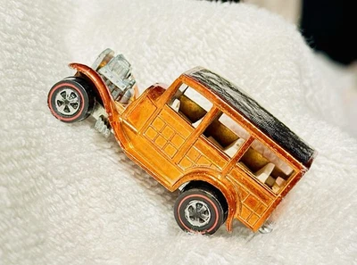 Vintage Hot wheels REDLINE 1969 Classic 31 Ford Woody 🍊 Orange - Image 1 of 4