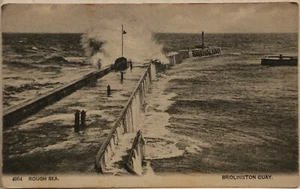 OLD POSTCARD 1906 BRIDLINGTON QUAY A ROUGH SEA - Picture 1 of 2