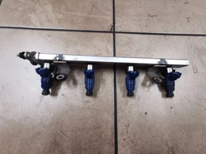 Kia Rio 1.4 PETROL FUEL RAIL WITH INJECTORS 353102B000 - Picture 1 of 4