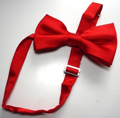 NEW MEN'S SATIN RED ADJUSTABLE BOW TIE - Image 1 of 3