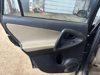 Used Rear Left Door Interior Trim Panel fits: 2012 Toyota Rav4  Grade A Foto 1 de 4