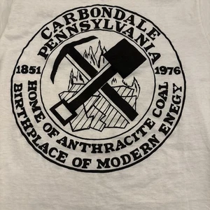 Vintage 1976 Carbondale Pennsylvania Anthracite Coal Pocket T-Shirt White Size M - Bild 1 von 6