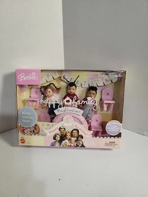 Barbie Happy Family Neighborhood 2003 Feliz primer cumpleaños Foto 1 de 4