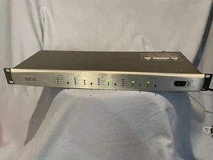 Convertidor de frecuencia de muestreo de alta definición Lucid SRC 9624 - Raro - ¡Bonito! - ProSoundUniverse. - Imagen 1 de 3