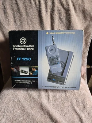  Vintage Red Southwestern Bell Freedom Wireless Phone FF-1250  - Image 1 of 4