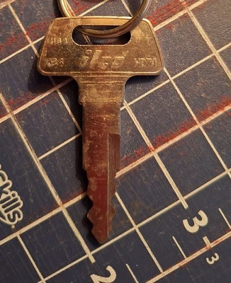 Honda VT500C 1983-1986 Shadow Motorcycle X84 HD74 HOND4D HON31R llave ya cortada Foto 1 de 2