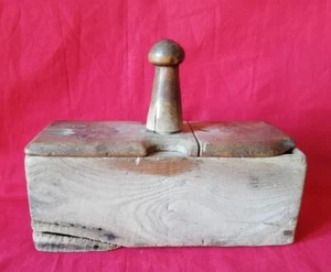 Art Populaire Toolbox  - Picture 1 of 8