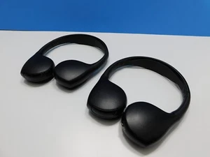 2017 Chevy Traverse Wireless Headphones 2 Channel IR for Rear Seat DVD Set of 2 - Picture 1 of 9