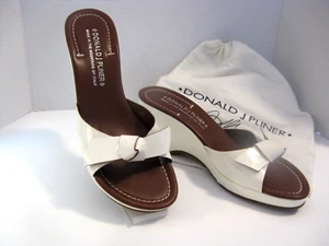 Donald J Pliner Women's Velma Wedge White Patent Leather w/Bow w/Dust Bag US 9.5 - Picture 1 of 7