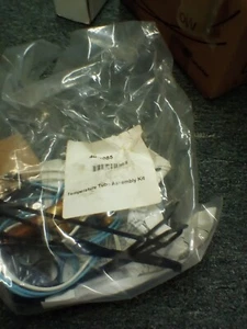 NEW THERMO KING GENUINE PART 40-1085 kit switch fan control af temp - Picture 1 of 3