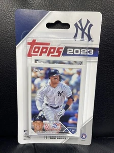 New York Yankees 2023 Topps Sellado de Fábrica 17 Cartas Equipo Set Aaron Judge y Más... - Imagen 1 de 3