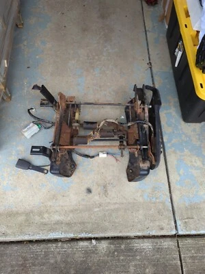 1998 99 00 01 道奇 Ram 1500 2500 3500 发球杆 LH 动力座椅轨道底座扩展驾驶室 — 第 1/4 张图片