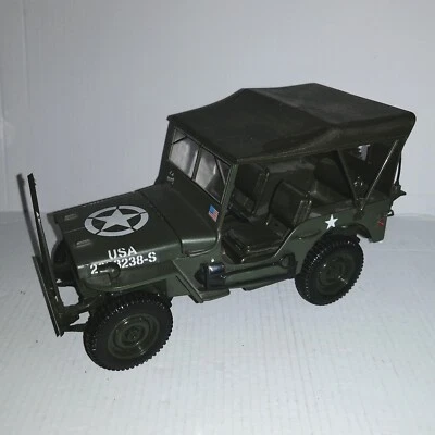 JEEP WILLIS US ARMY 1942 SOLIDO SCALA 1/18 NO BOX - Immagine 1 di 4