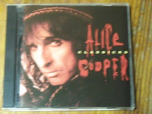 9µ? CD Alice Cooper Classicks - Foto 1 di 1