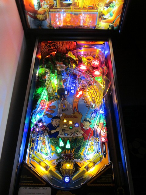 Máquina de pinball da ilha de Gilligans Modelo 3D - TurboSquid 454533