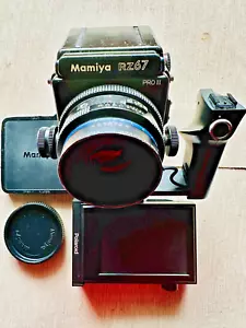 Mamiya RZ67 PRO II,Sekor Z 127mm f3.8 W 120 Film Back,Polaroid,Waist view,S-Grip - Picture 1 of 24
