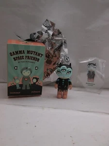 Kidrobot Tara McPherson Gamma Mutant SPACE FRIENDS BUBBLE GUM LOVER ?/?? rare - Bild 1 von 10