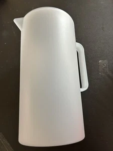 Pitcher- 2qt- Translucent- BPA Free- Pour Spout- No Lid! - Picture 1 of 2